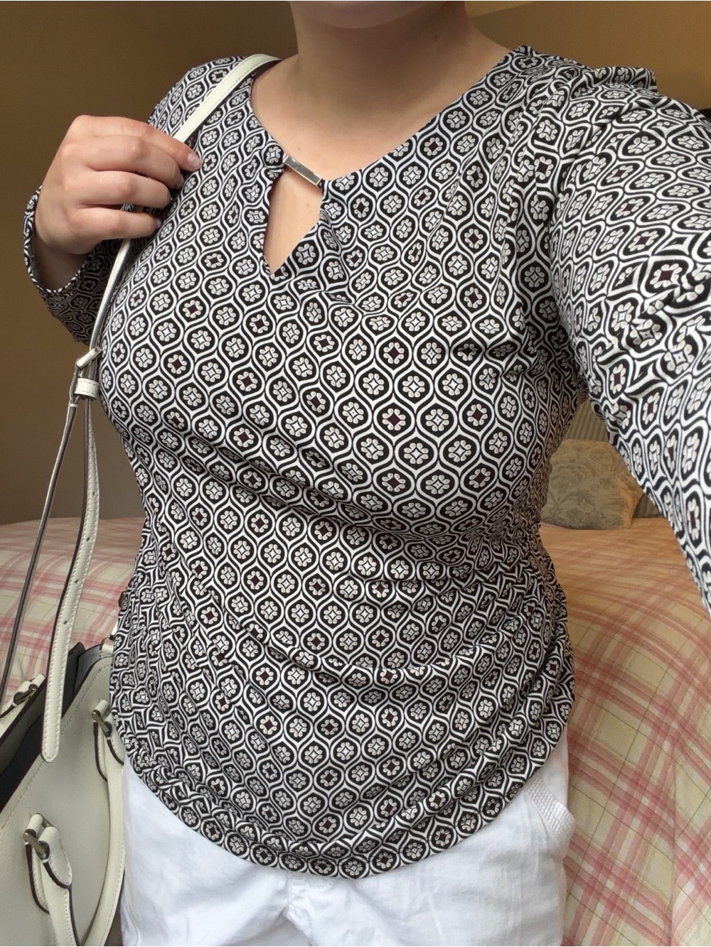 White House Black Market 3/4 Sleeve Blouse